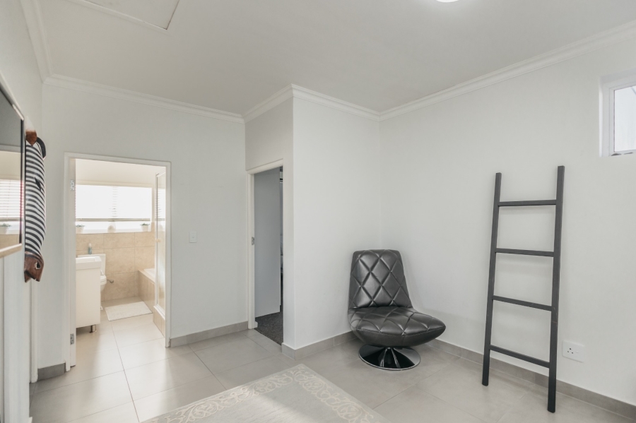 3 Bedroom Property for Sale in Avalon Estate Western Cape